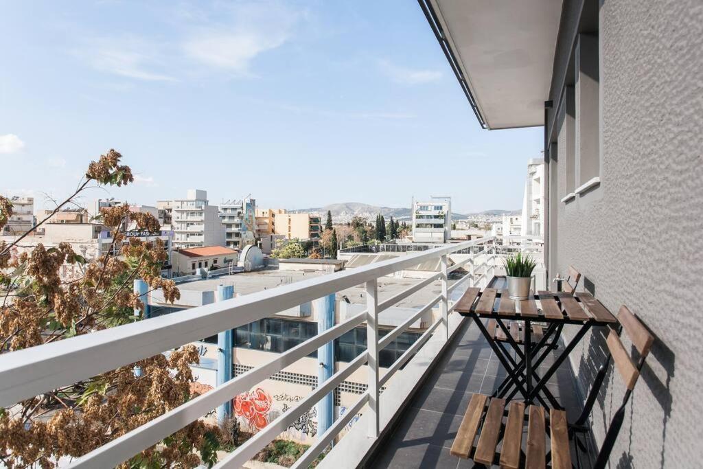 Apartment In Keramikos, Athens Luaran gambar